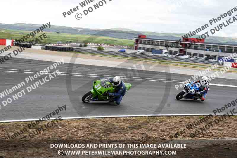 cadwell no limits trackday;cadwell park;cadwell park photographs;cadwell trackday photographs;enduro digital images;event digital images;eventdigitalimages;navarra;no limits trackdays;peter wileman photography;racing digital images;trackday digital images;trackday photos